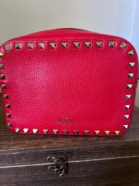 Valentino Garavani Rockstud Camera Red Bag